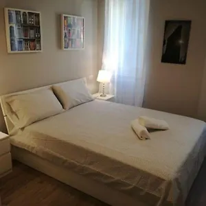 suite-metro-stazione-centrale-repubblica.it-lombardy.com/