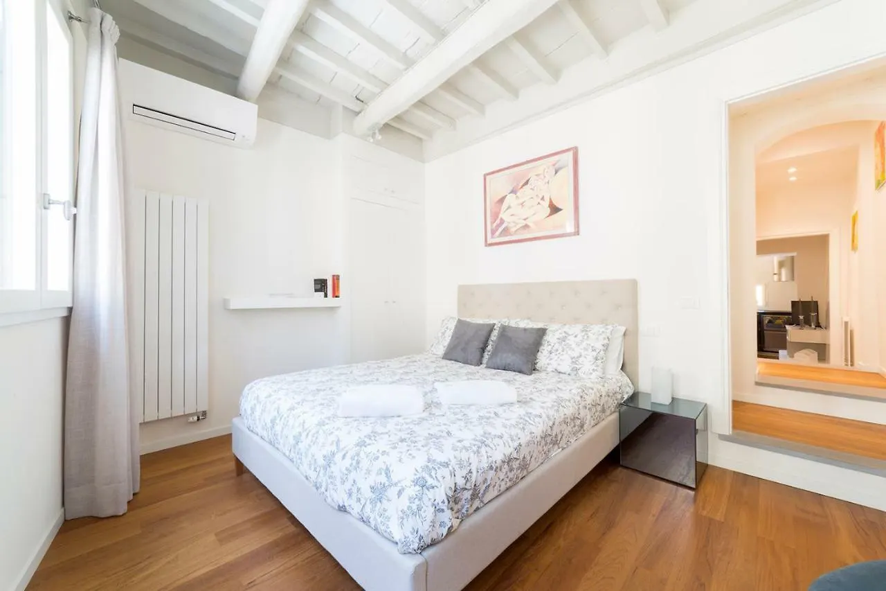 San Niccolo Hidden Gem Suite Floransa 0*,  İtalya